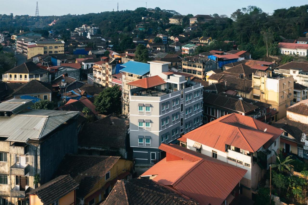 O Pierre - Fontainhas Hotel Panaji Bagian luar foto